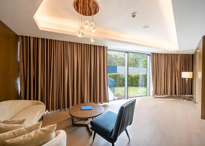 Reges, A Luxury Collection & Spa, מלון 5*