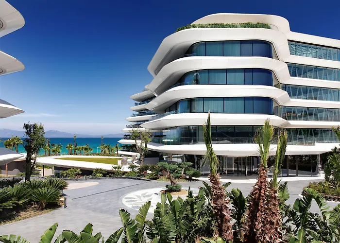 מלון Reges, A Luxury Collection & Spa,