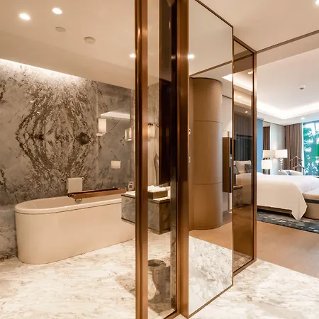 Reges, A Luxury Collection & Spa, מלון 5*