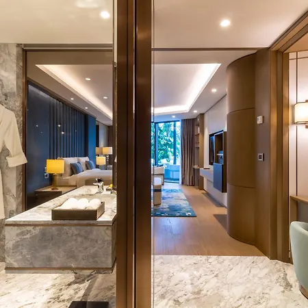 מלון Reges, A Luxury Collection & Spa, 5*