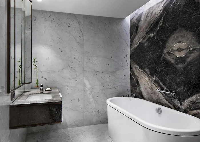 Reges, A Luxury Collection & Spa,